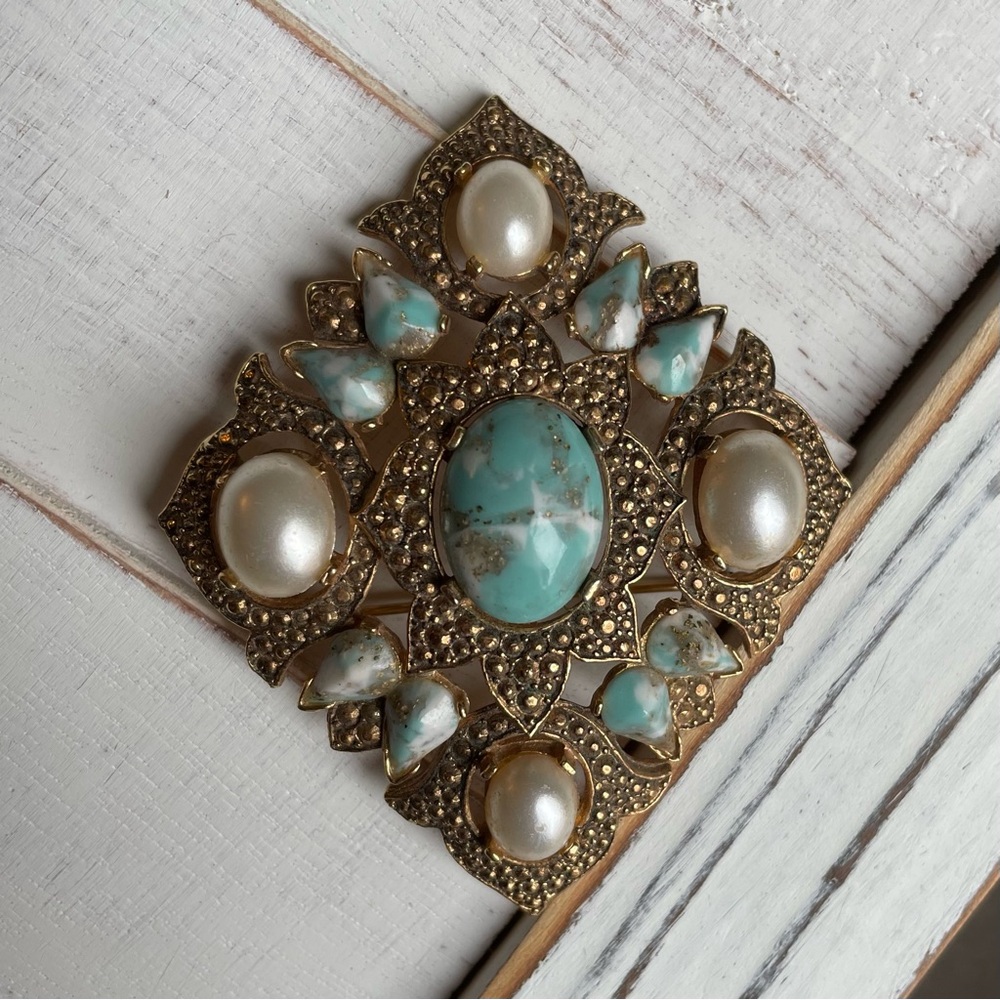 Sarah Coventry Vintage Gold and Turquoise Brooch with Pearl Accents Western